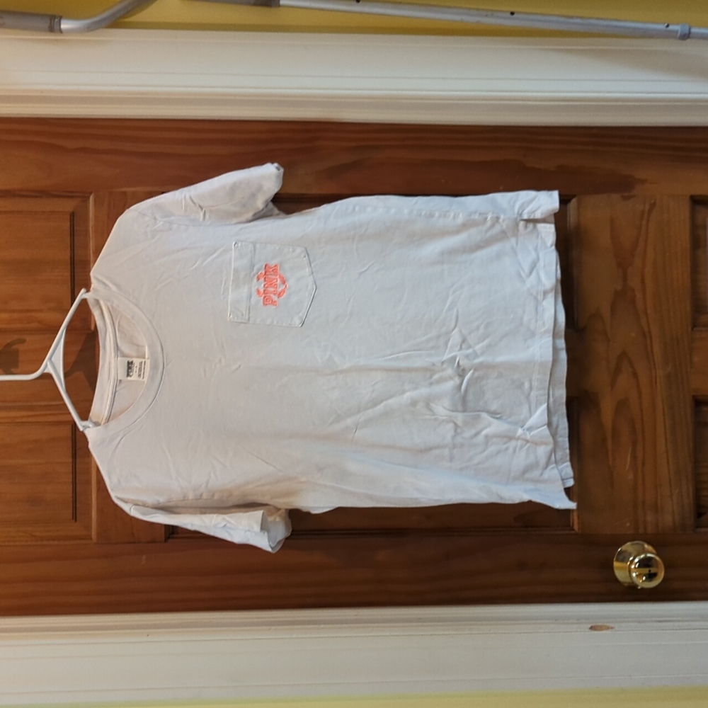 Pink white pocket t-shirt